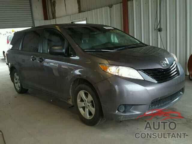 TOYOTA SIENNA 2015 - 5TDZK3DC8FS549152