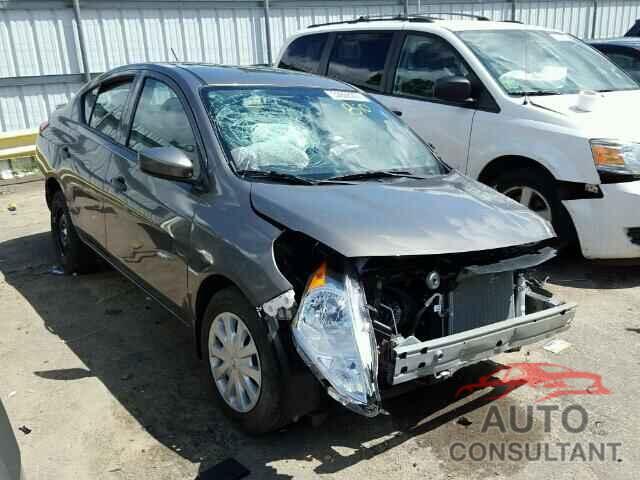 NISSAN VERSA 2017 - 3N1CN7AP8HL858739