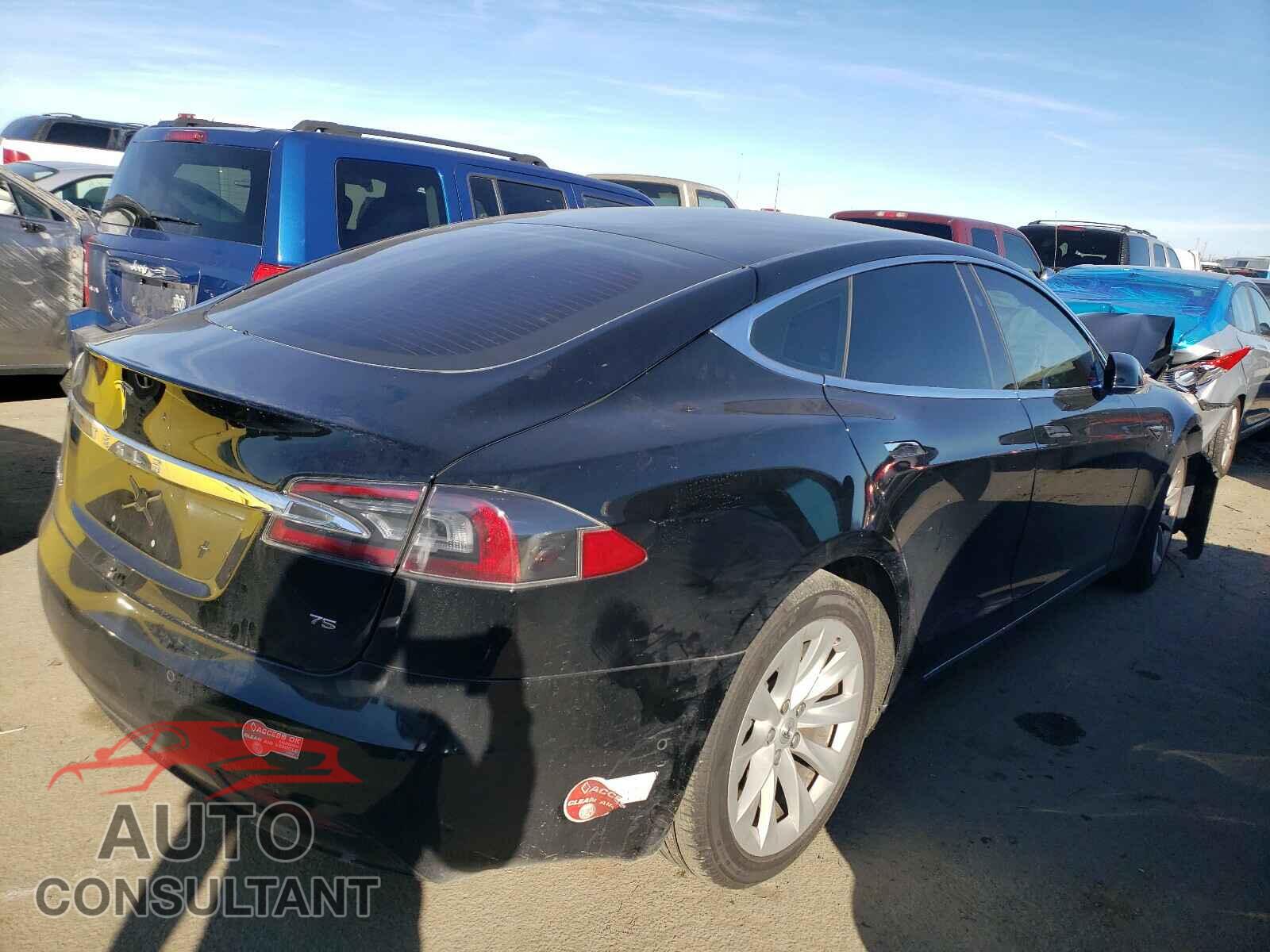 TESLA MODEL S 2017 - 5YJSA1E17HF199574