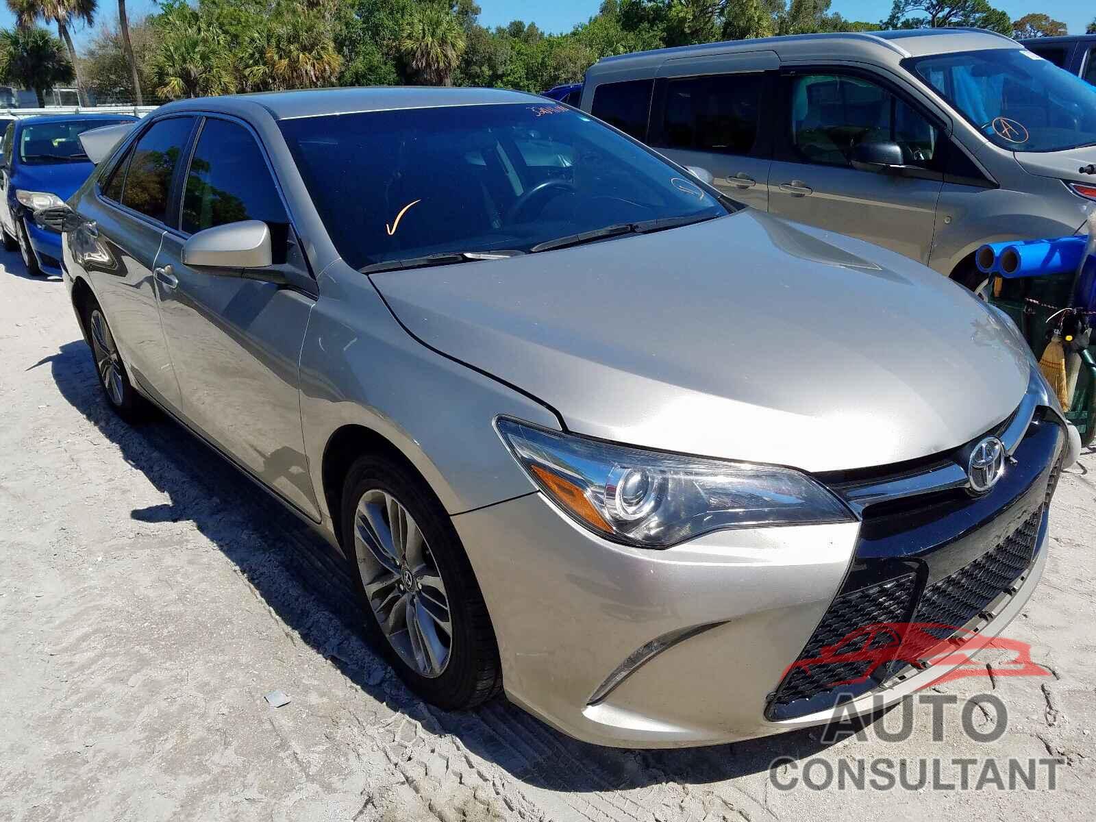 TOYOTA CAMRY 2017 - 3TMCZ5AN8MM408307