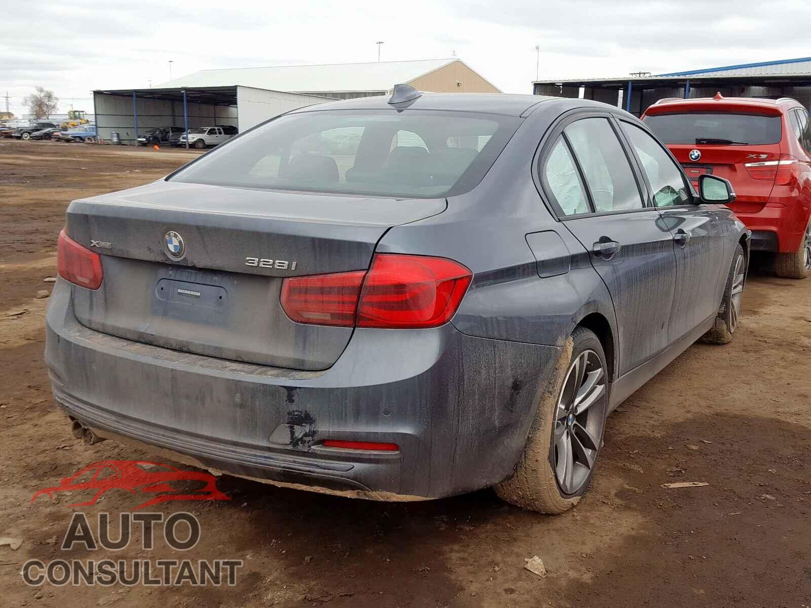 BMW 3 SERIES 2016 - WBA8E3G54GNU02881