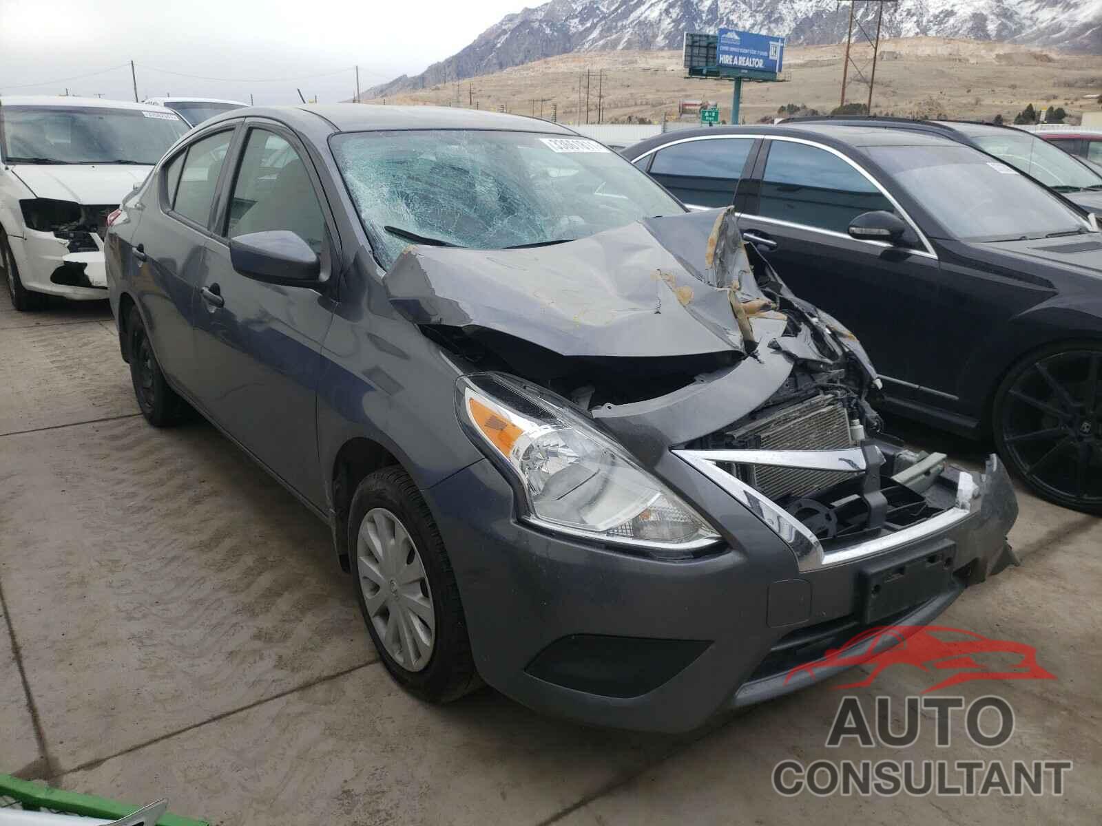 NISSAN VERSA 2017 - 3N1CN7AP5HL802760
