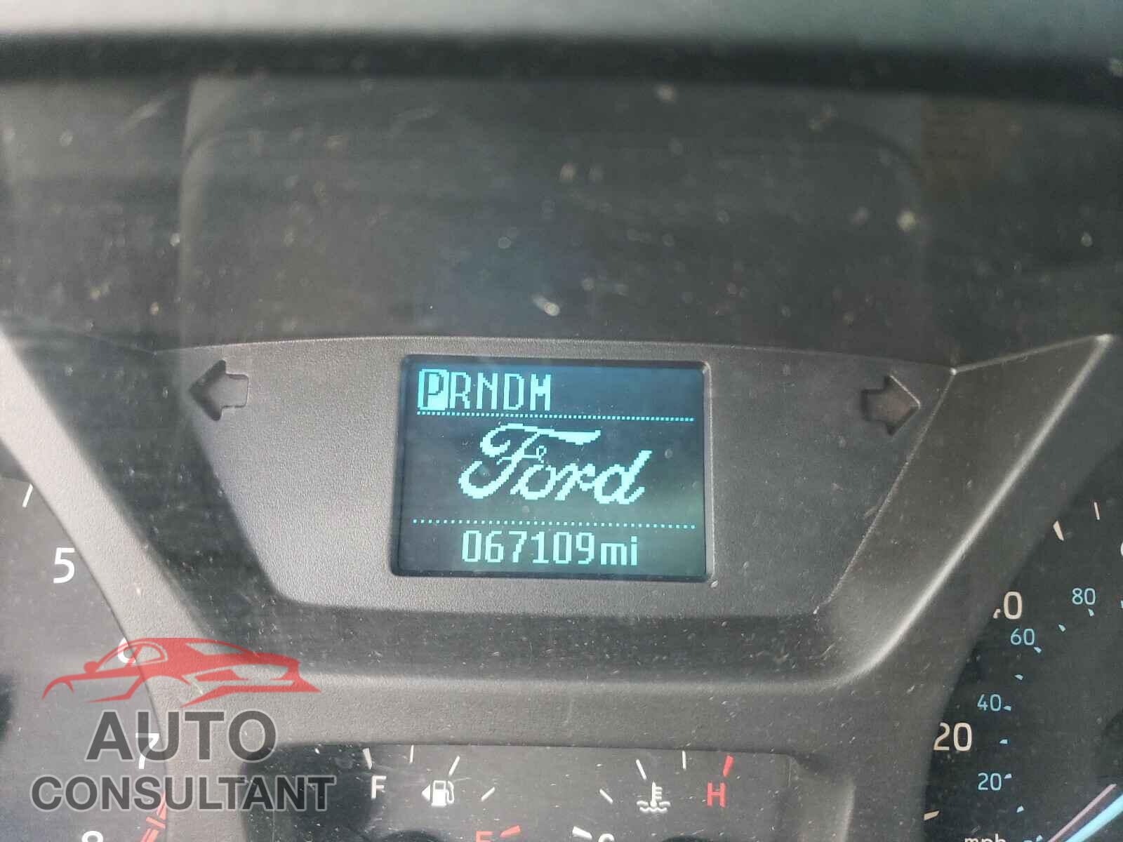 FORD TRANSIT CO 2017 - 1FTYR1CM6HKB53401