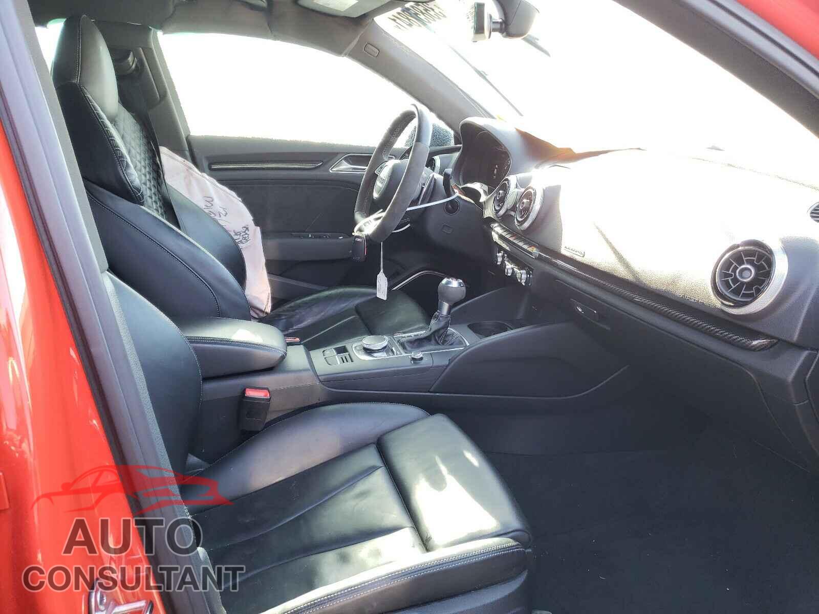 AUDI RS3 2017 - WUABWGFF0H1900367