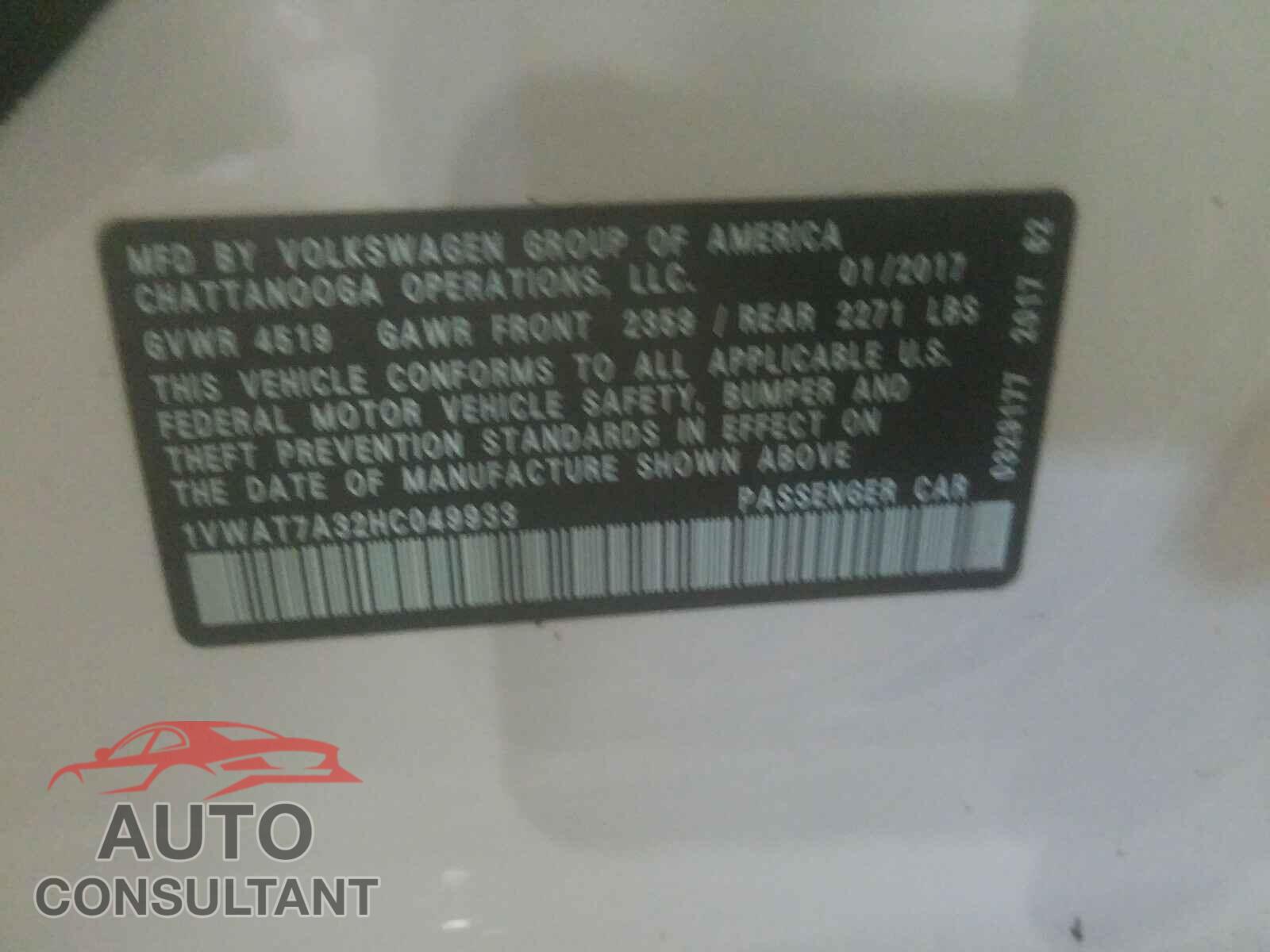 VOLKSWAGEN PASSAT 2017 - 1VWAT7A32HC049933