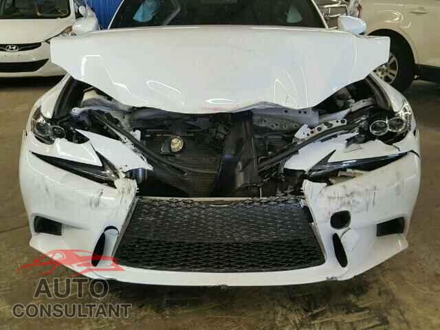 LEXUS IS250 2015 - JTHCF1D25F5018730