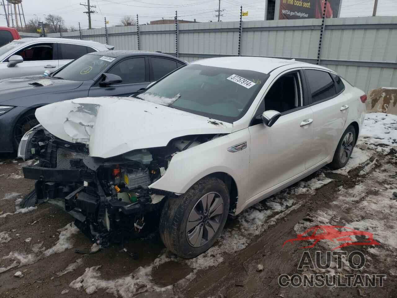 KIA OPTIMA 2018 - KNAGT4LE0J5023302