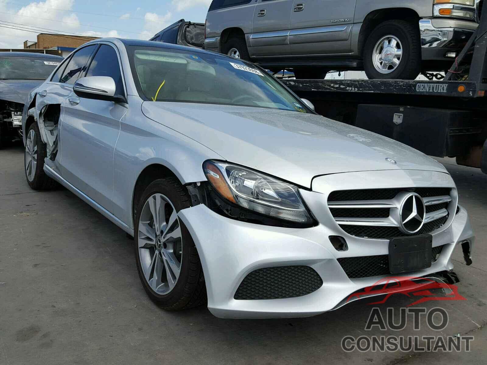 MERCEDES-BENZ C300 2017 - 55SWF4JB7HU221512