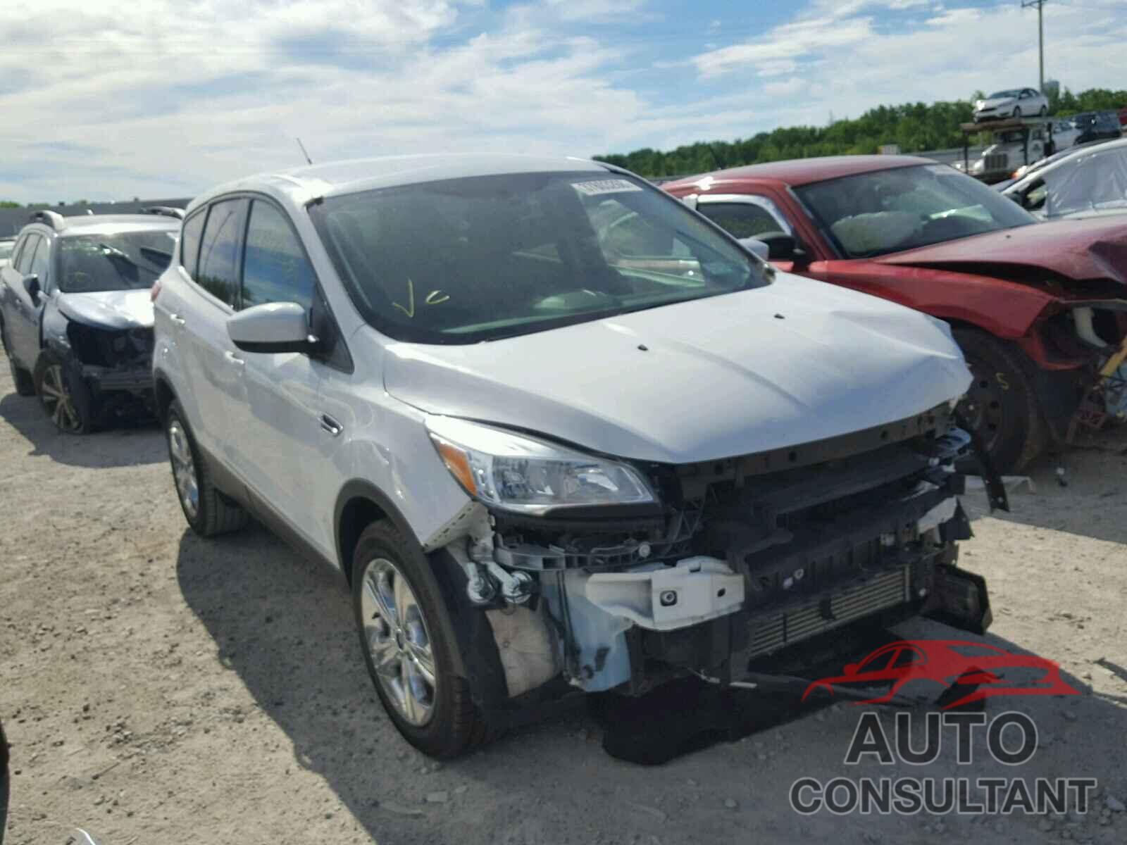 FORD ESCAPE 2015 - 1FMCU0G94FUC27713
