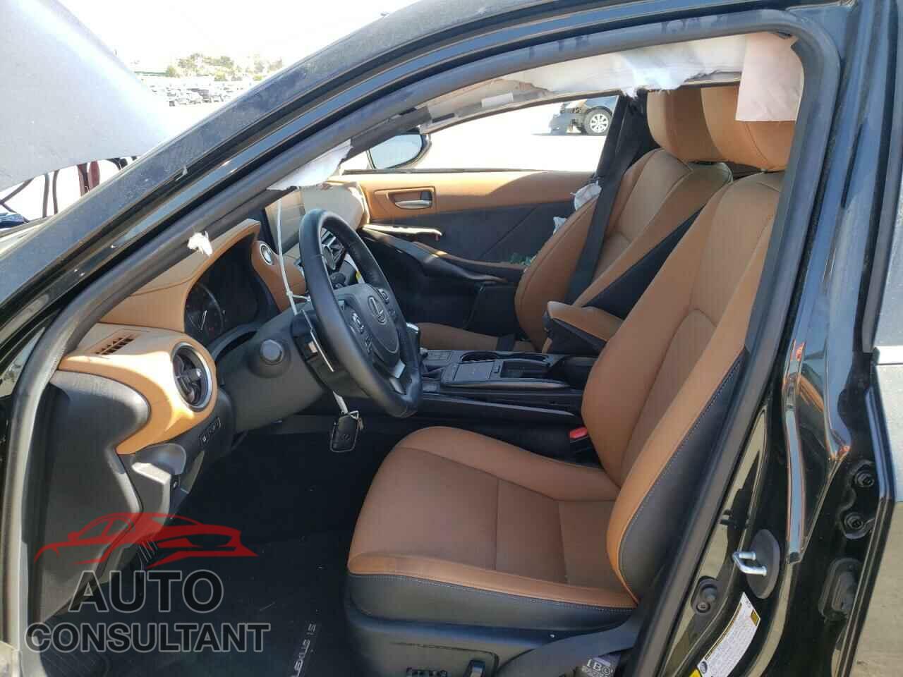 LEXUS IS 2021 - JTHAA1D23M5110468