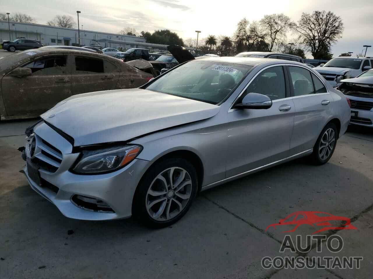MERCEDES-BENZ C-CLASS 2015 - 55SWF4JB3FU061738
