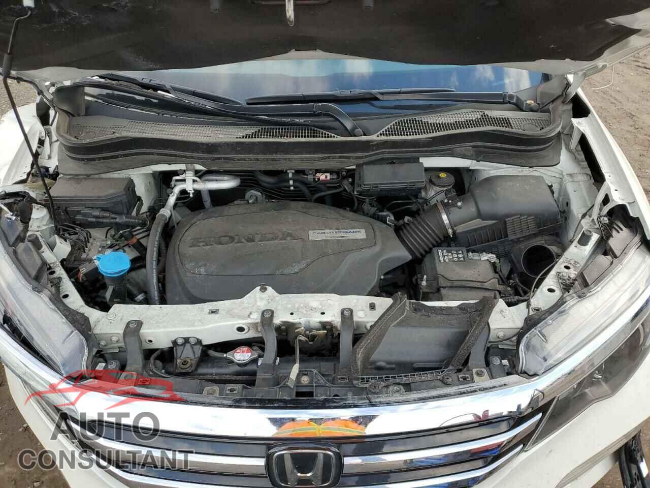 HONDA PILOT 2017 - 5FNYF6H99HB085909