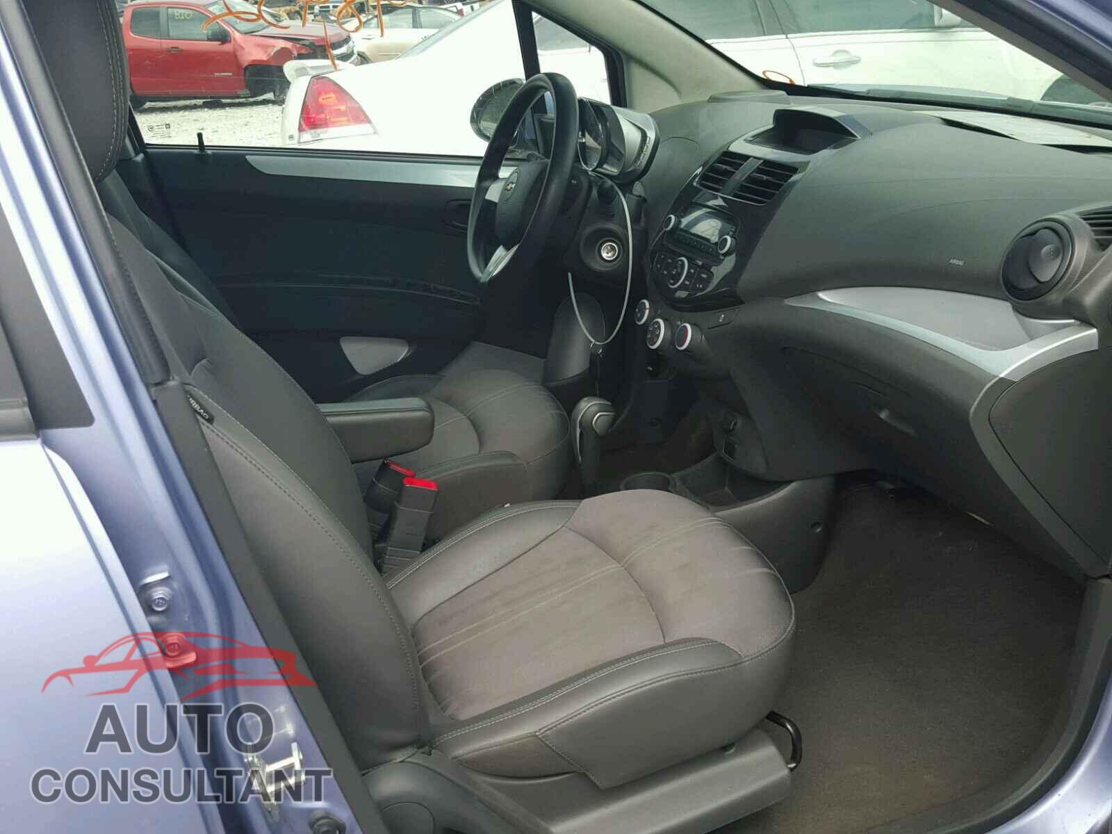 CHEVROLET SPARK 2015 - KL8CB6S96FC712390