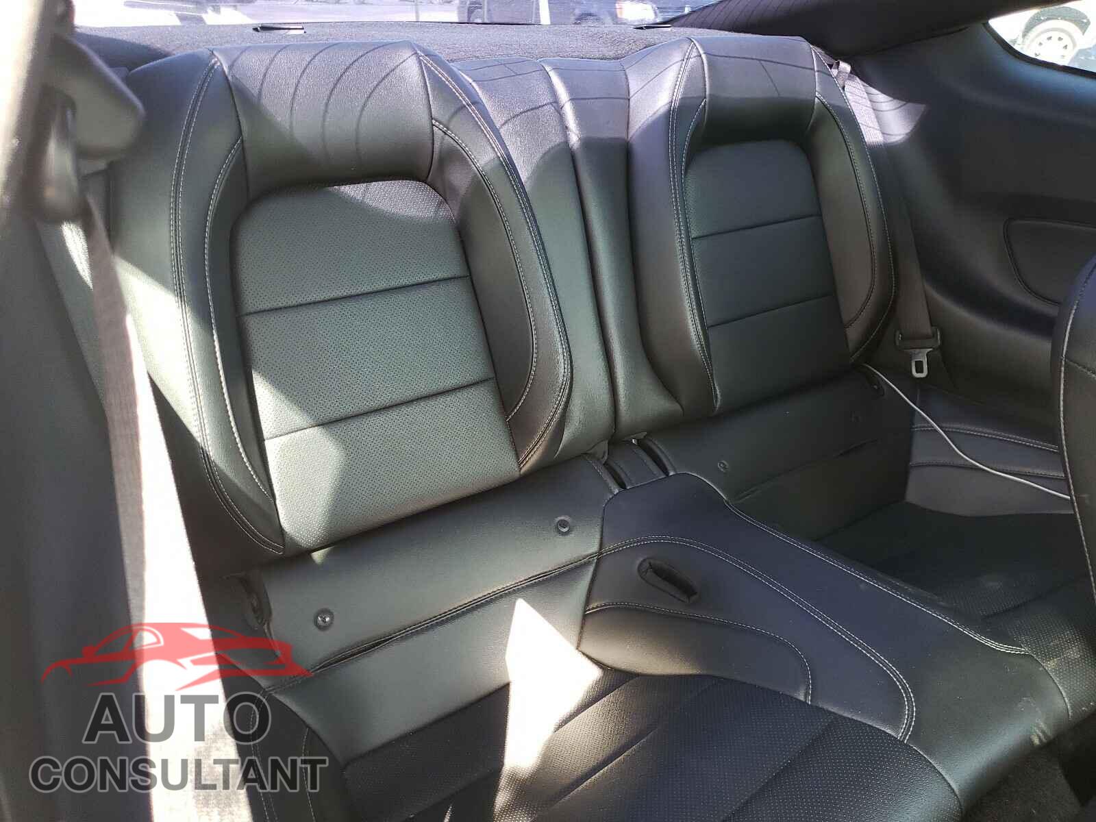 FORD MUSTANG 2017 - 1FA6P8CF7H5264258