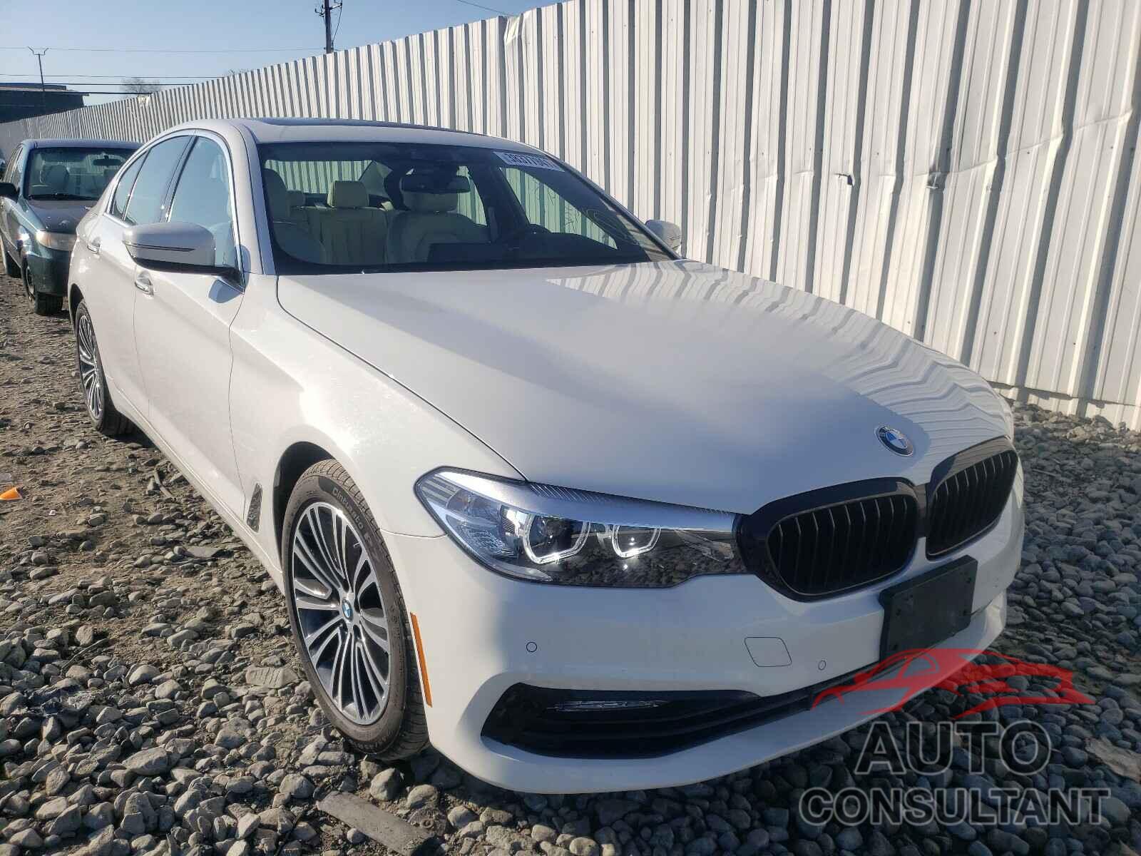 BMW 5 SERIES 2018 - WBAJA7C56JWA73812