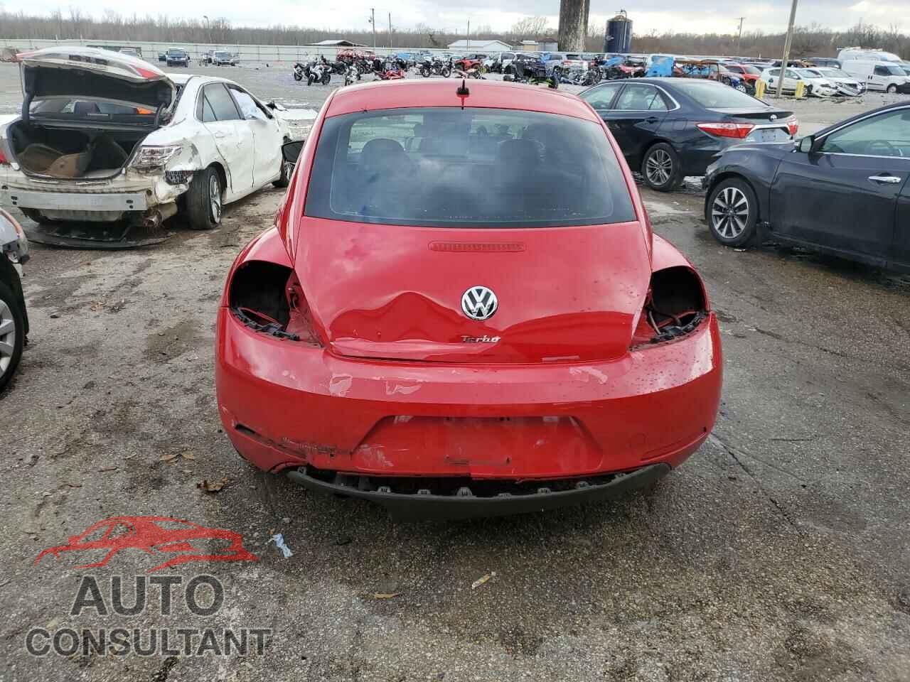 VOLKSWAGEN BEETLE 2016 - 3VWF17AT2GM609393