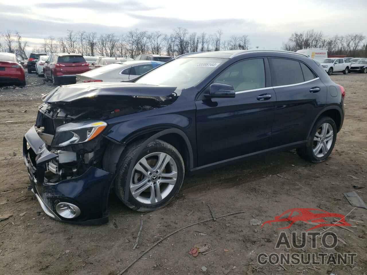 MERCEDES-BENZ GLA-CLASS 2018 - WDCTG4GB5JJ476273