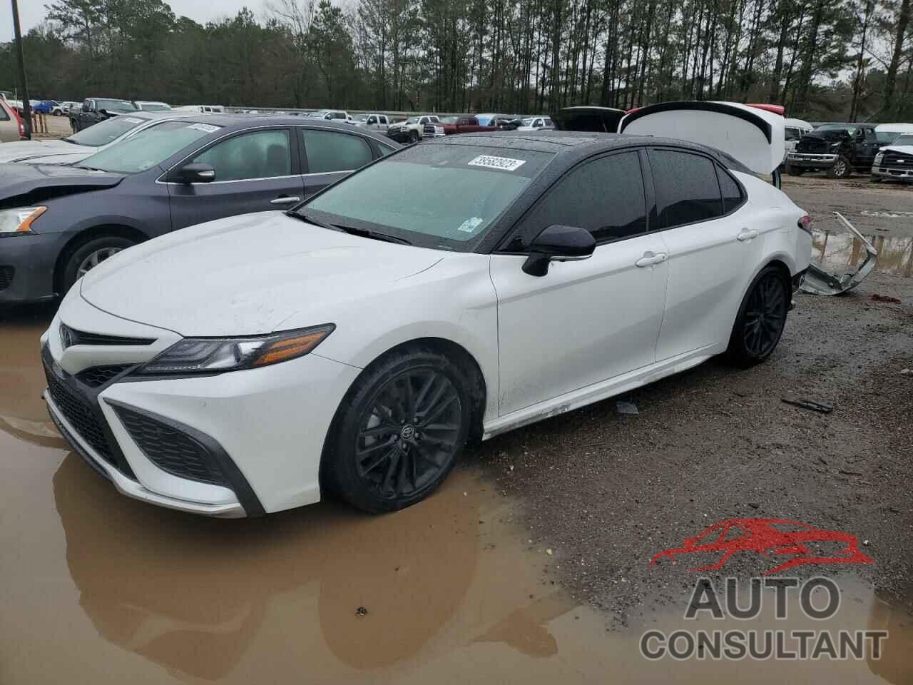TOYOTA CAMRY 2021 - 4T1KZ1AK3MU054925