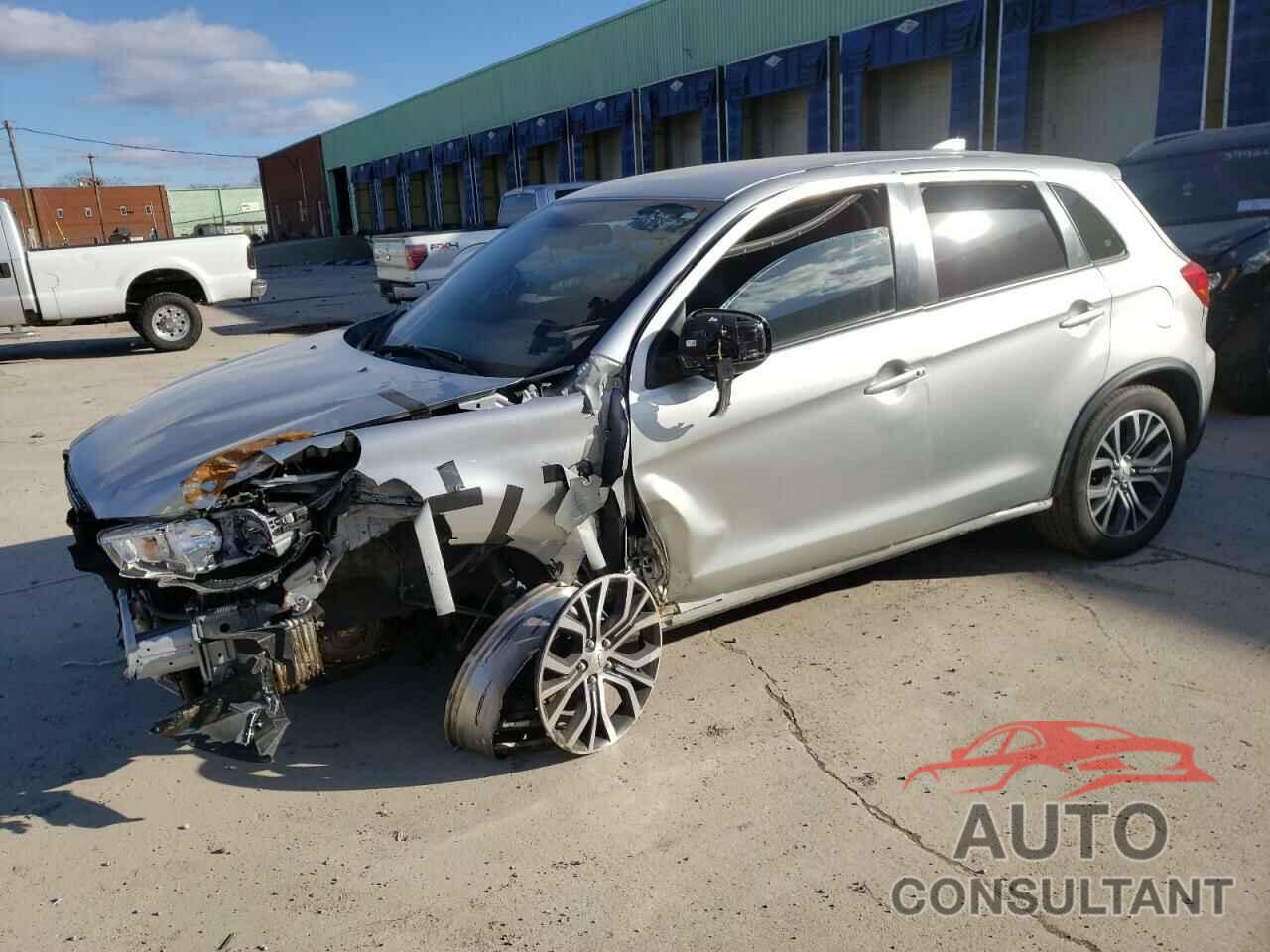 MITSUBISHI OUTLANDER 2018 - JA4AP3AW7JU015345
