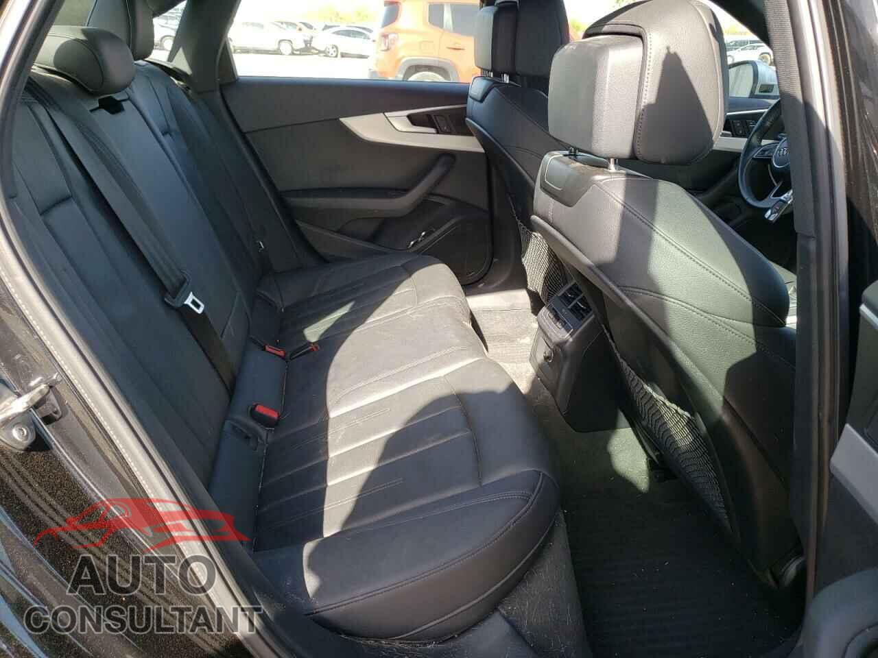 AUDI A4 2019 - WAUDNAF46KN005807