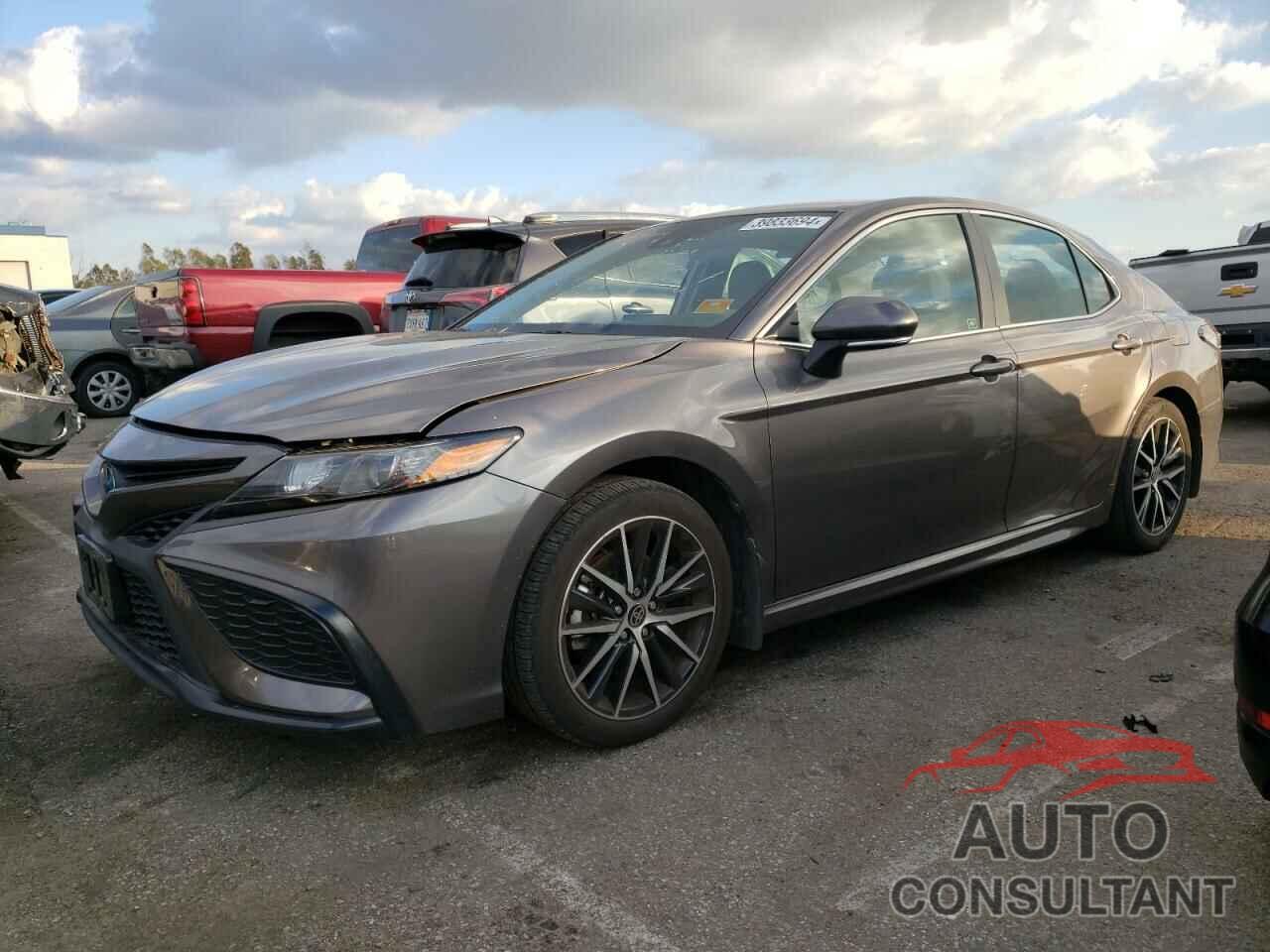 TOYOTA CAMRY 2023 - 4T1G11AK2PU151633