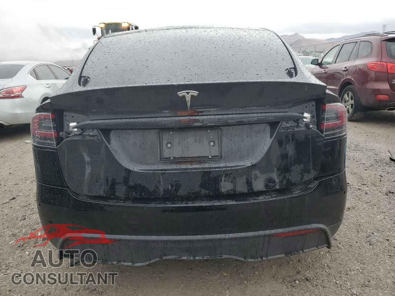 TESLA MODEL X 2022 - 7SAXCBE58NF363082
