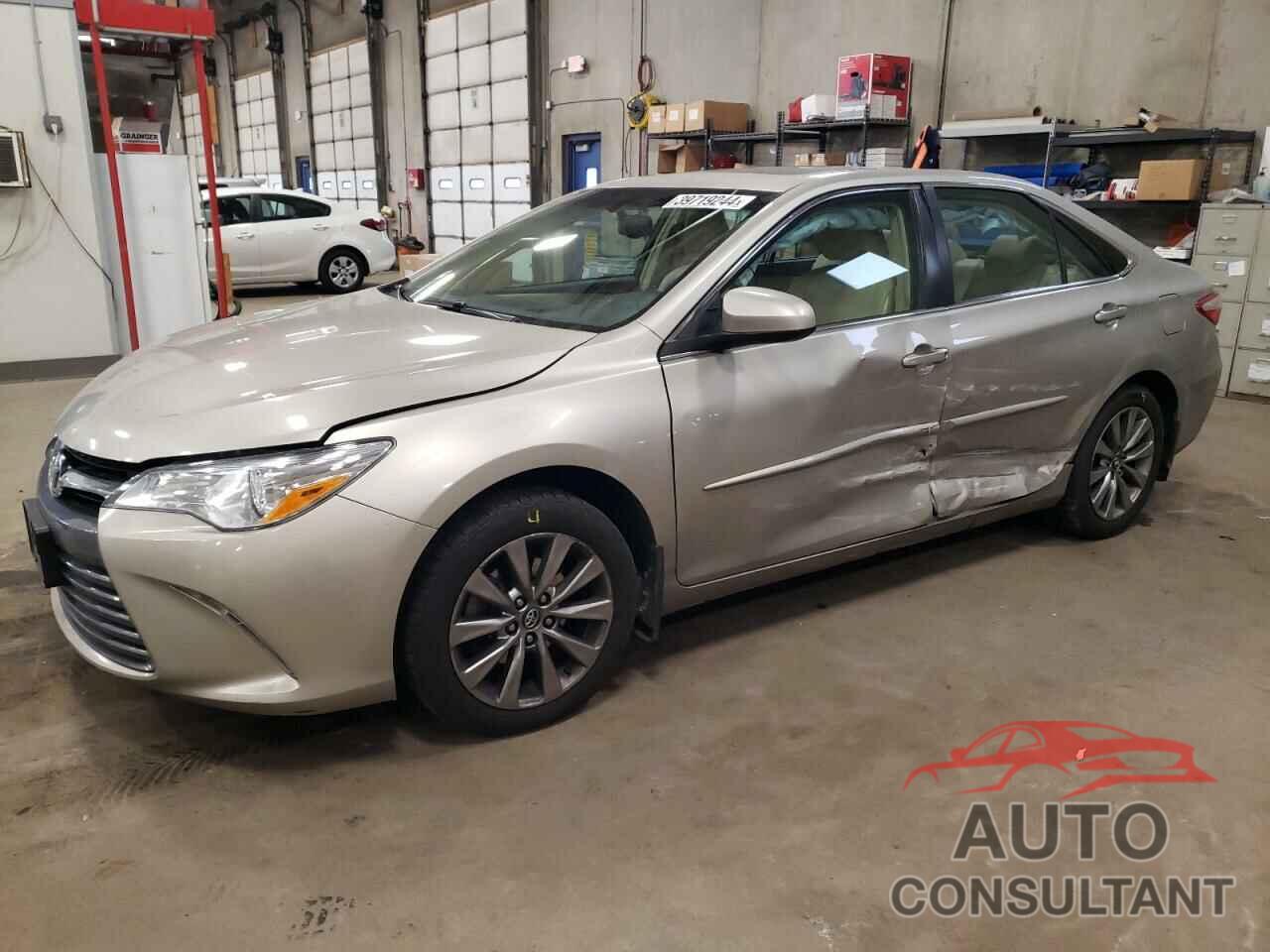 TOYOTA CAMRY 2017 - 4T1BF1FK8HU732575