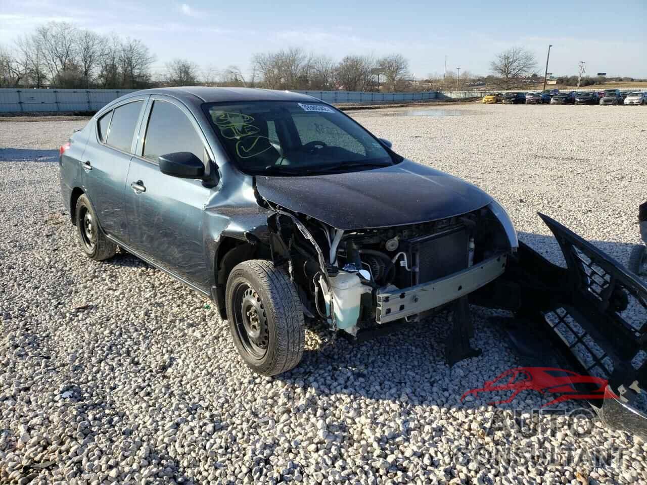 NISSAN VERSA 2017 - 3N1CN7AP1HL851048