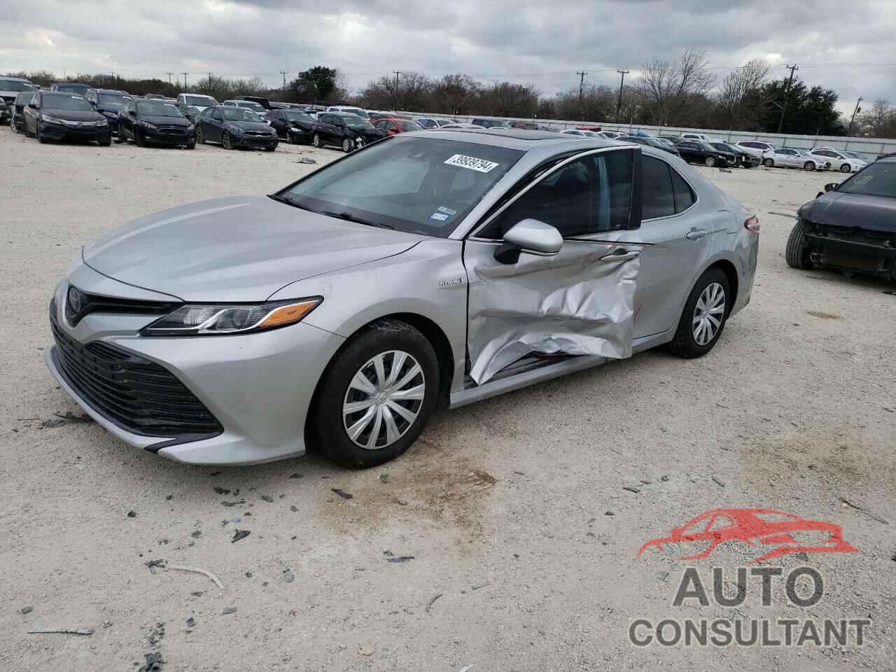 TOYOTA CAMRY 2018 - 4T1B31HK4JU502298