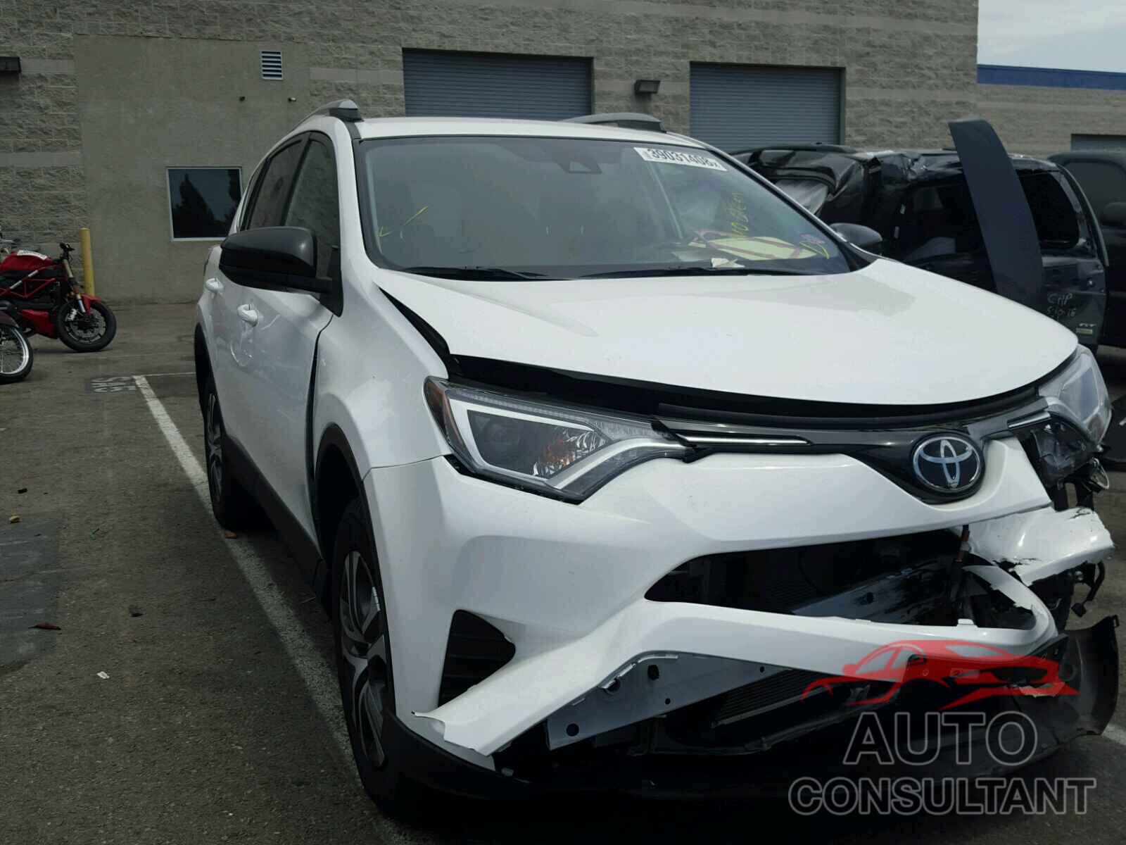 TOYOTA RAV4 2018 - 2T3ZFREV1JW440949