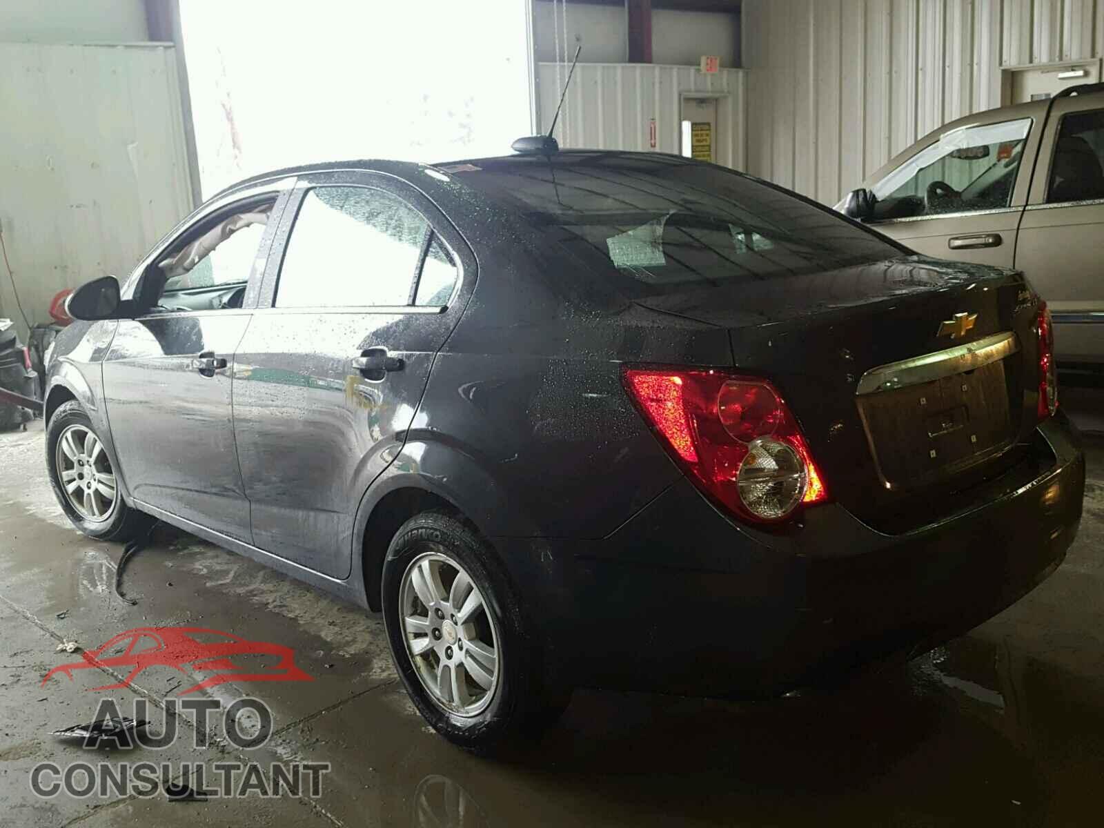 CHEVROLET SONIC 2016 - SADCL2BV5HA047589