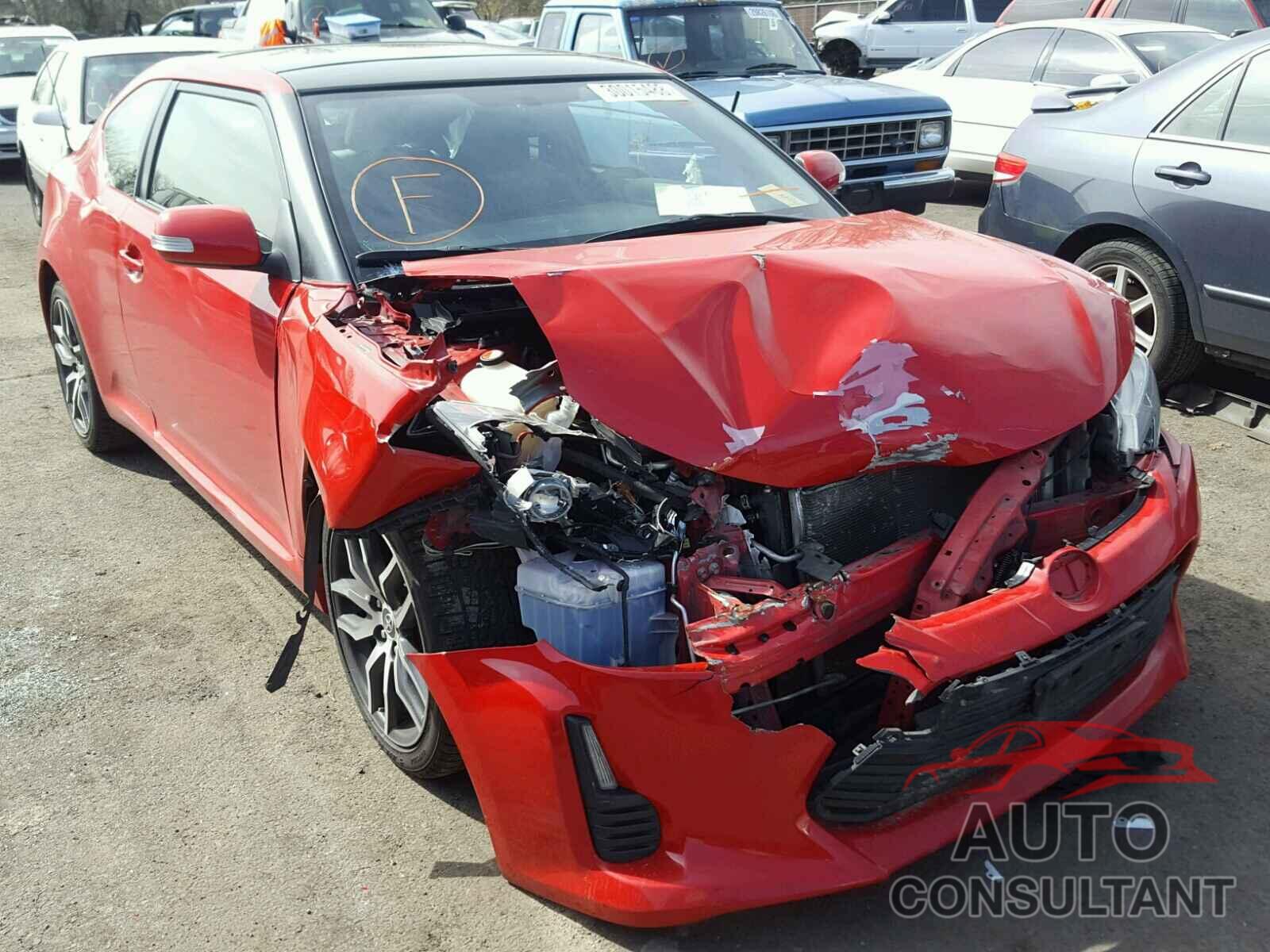 TOYOTA SCION 2015 - JTKJF5C78F3094752