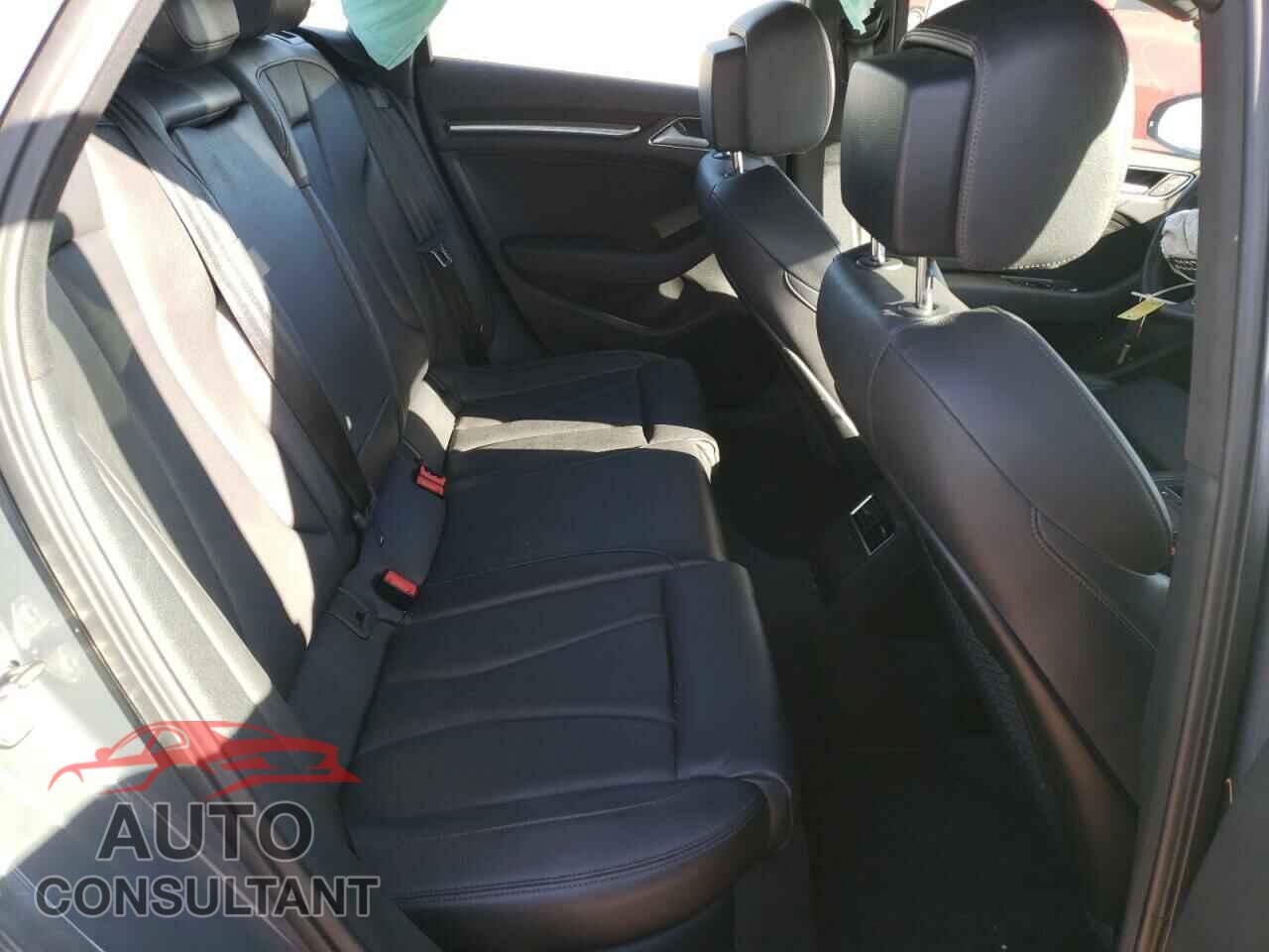 AUDI A3 2017 - WAUTPBFF1HA041045