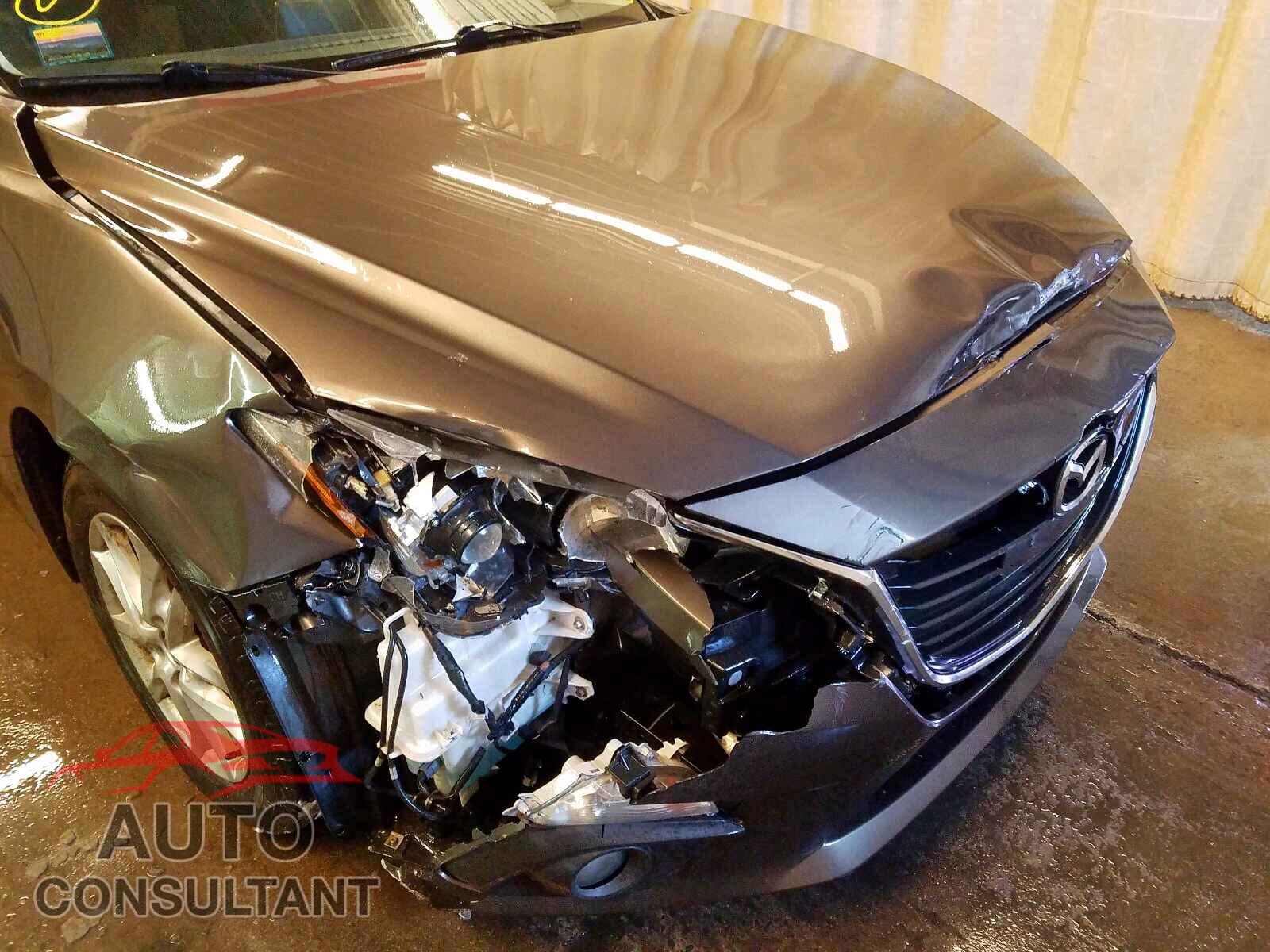 MAZDA 3 2015 - 3TMCZ5AN4LM329151