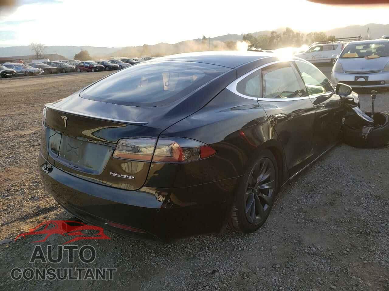 TESLA MODEL S 2020 - 5YJSA1E49LF358985
