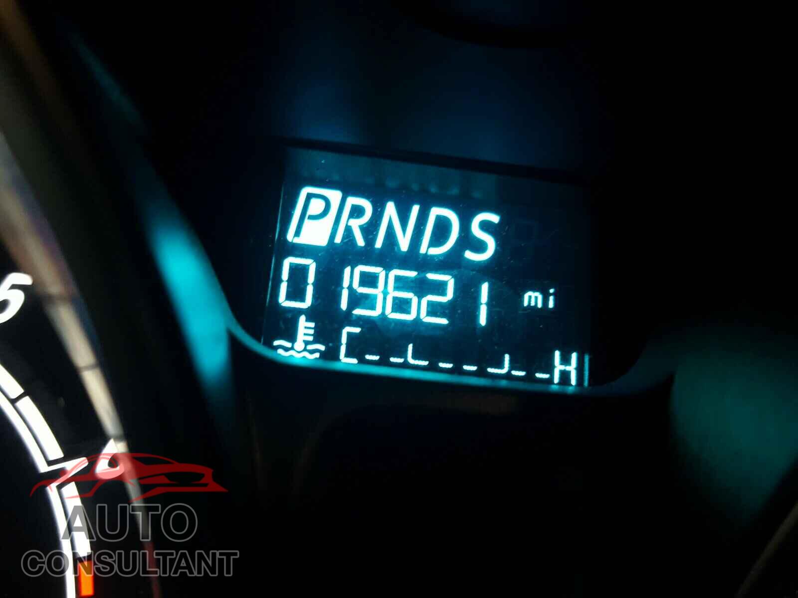 FORD FIESTA 2018 - 3FADP4EJ5JM110648