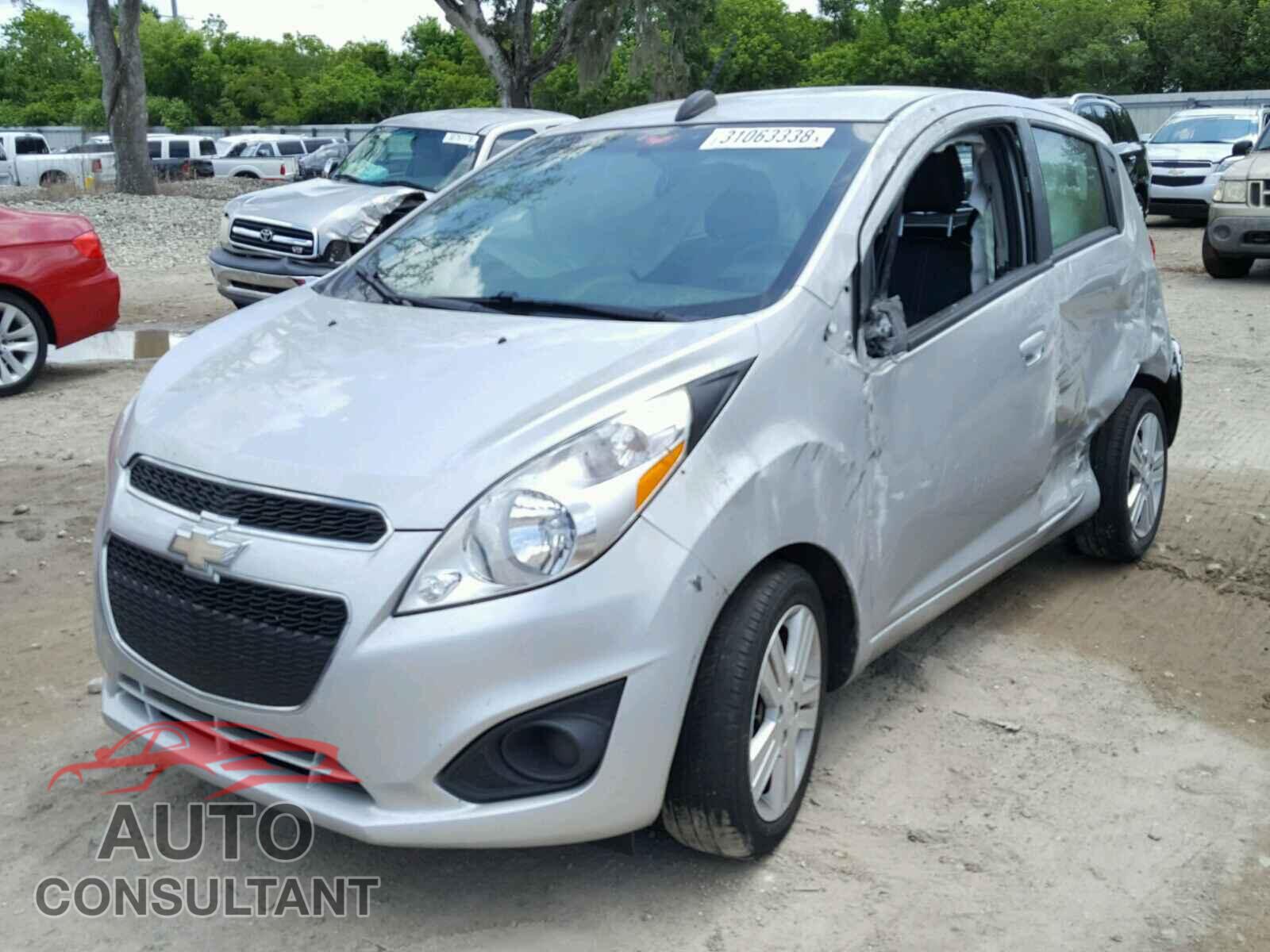 CHEVROLET SPARK 2015 - KL8CD6S91FC732170