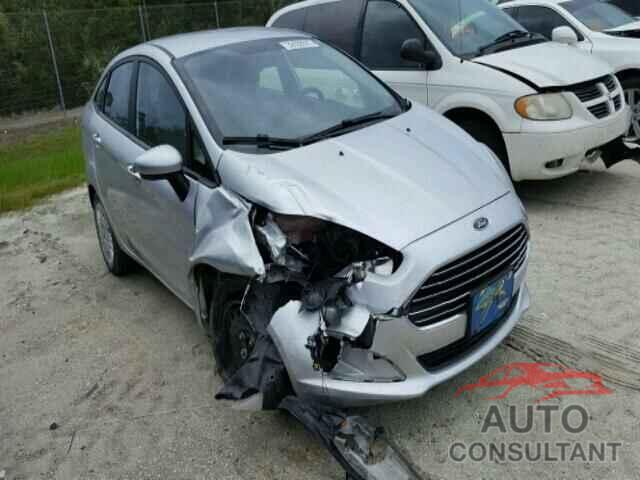 FORD FIESTA 2015 - 3FADP4AJ4FM122965