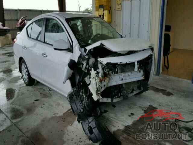 NISSAN VERSA 2015 - 3N1CN7APXFL818482