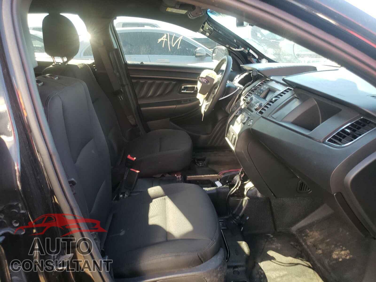 FORD TAURUS 2018 - 1FAHP2MK1JG105876