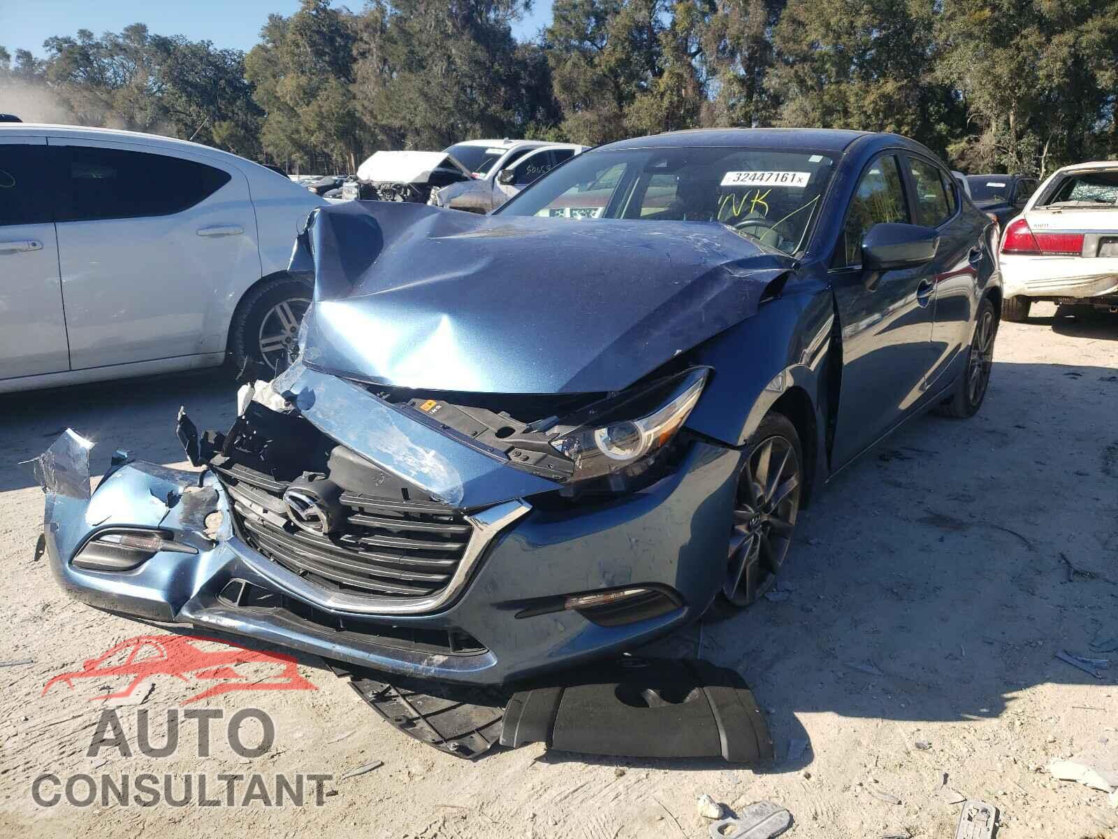 MAZDA 3 2018 - 3MZBN1V35JM193292