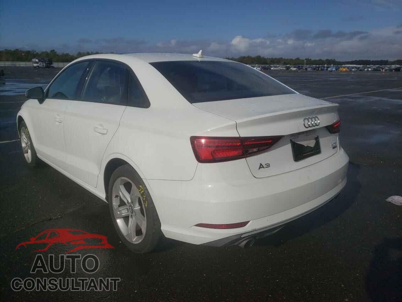 AUDI A3 2017 - WAUB8GFF1H1051001