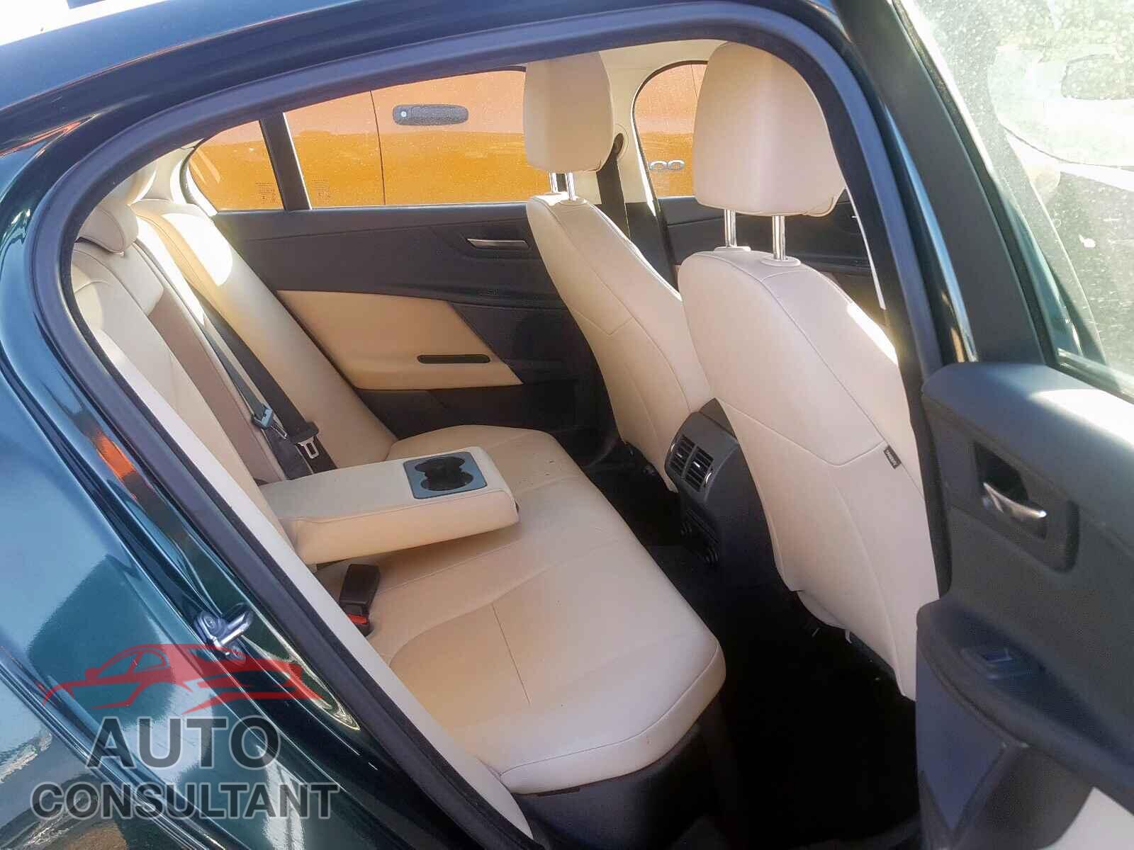 JAGUAR XE 2017 - KNMAT2MV8HP510273