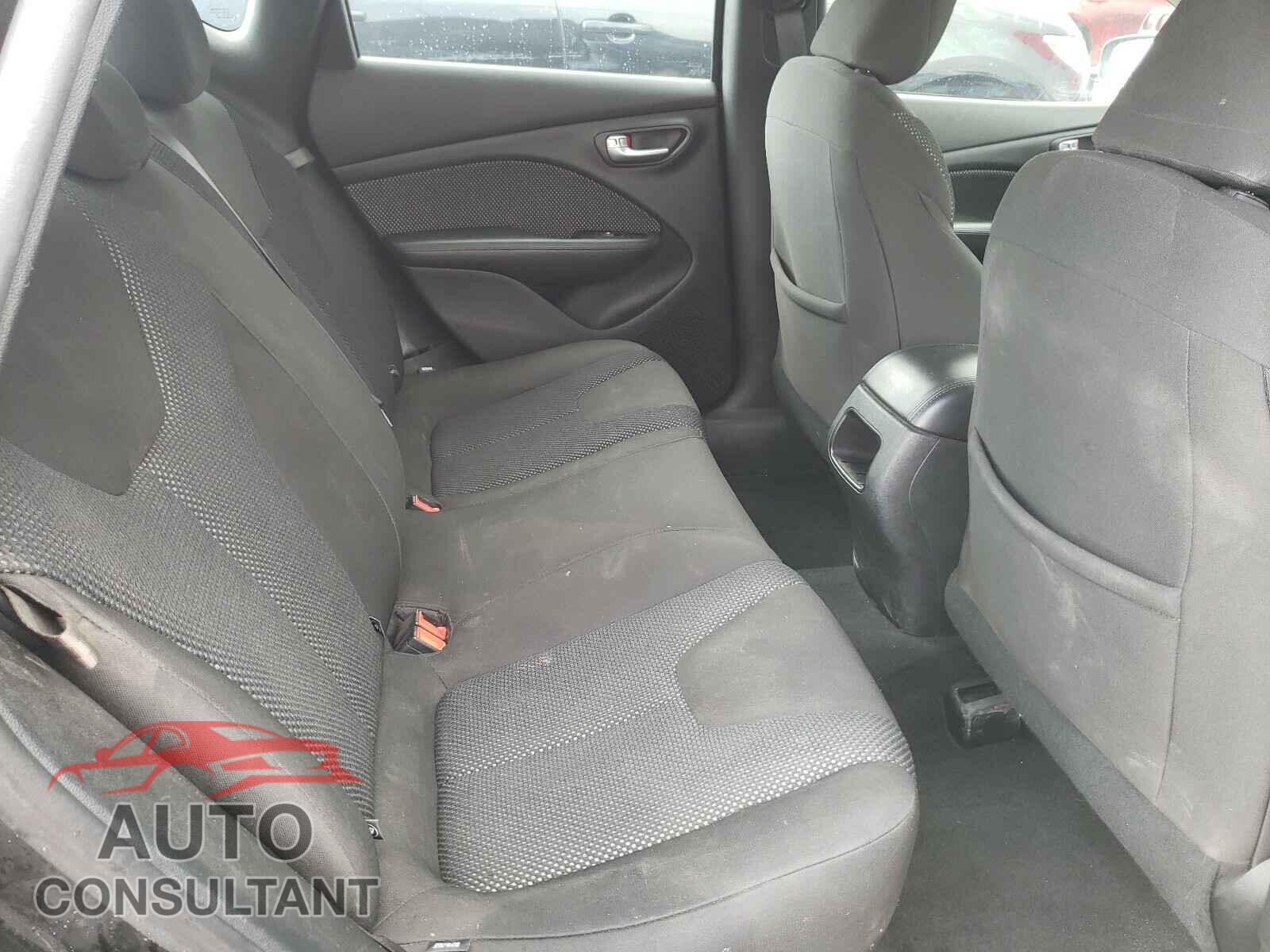 DODGE DART 2016 - 1C3CDFAA1GD644240