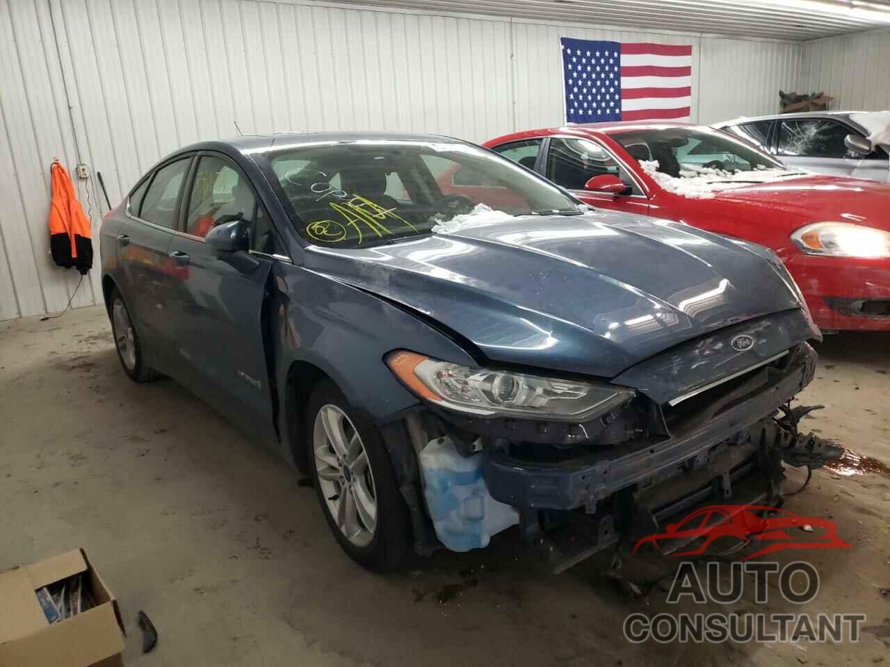 FORD FUSION 2018 - 3FA6P0LU7JR116081