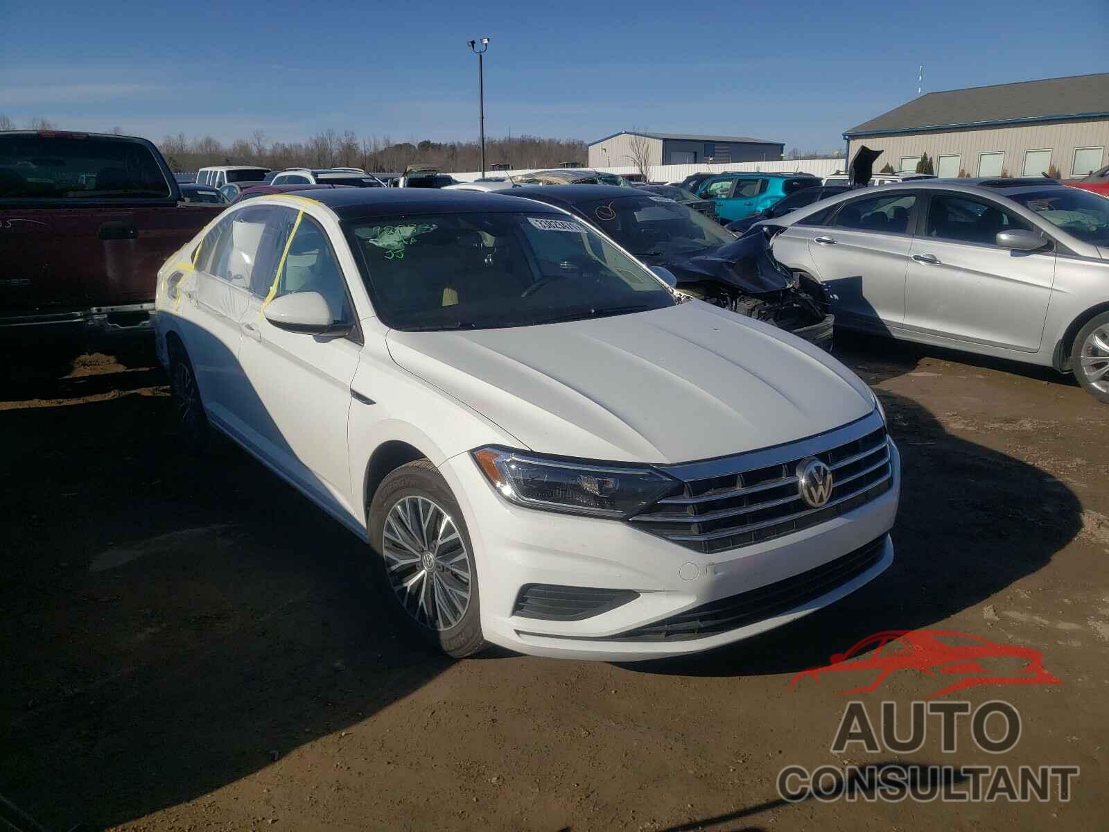 VOLKSWAGEN JETTA 2019 - 3VWEB7BU8KM192094