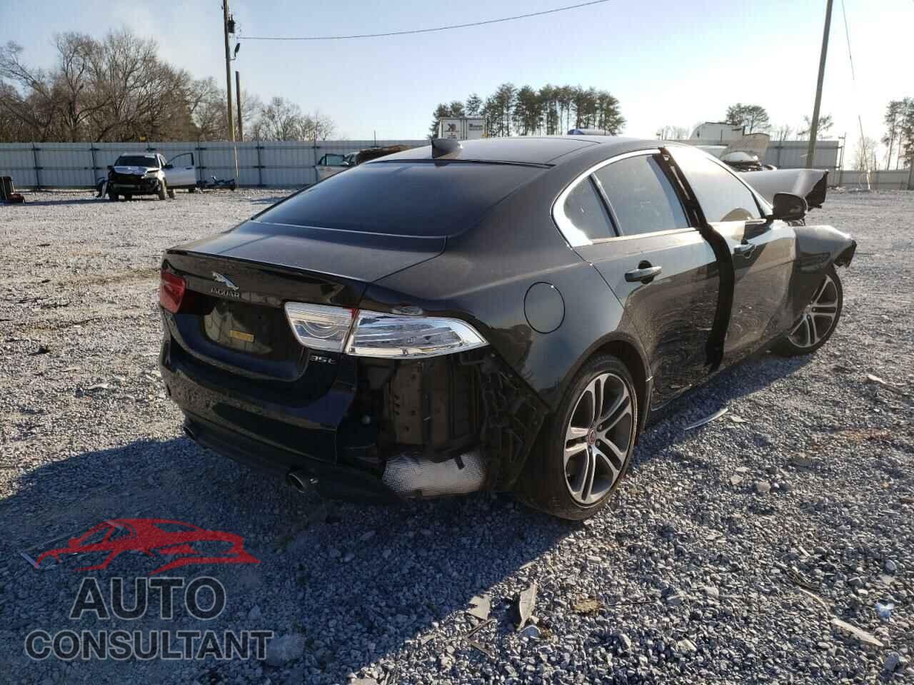 JAGUAR XE 2017 - SAJAD4BV6HA951870