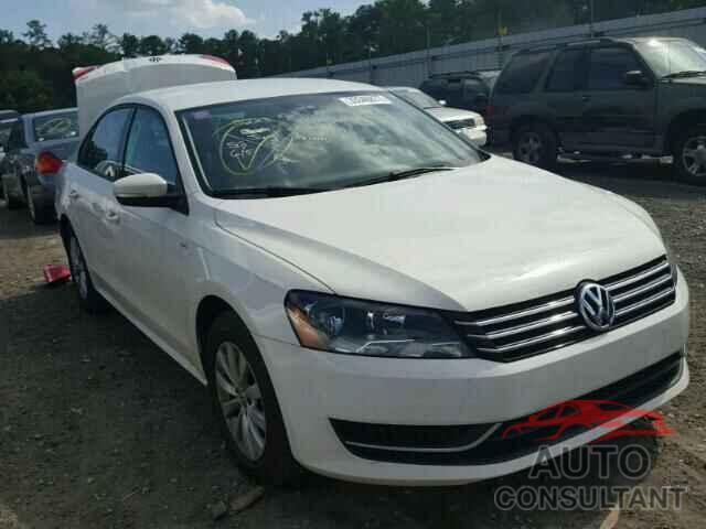 VOLKSWAGEN PASSAT 2015 - 1VWAS7A34FC011698