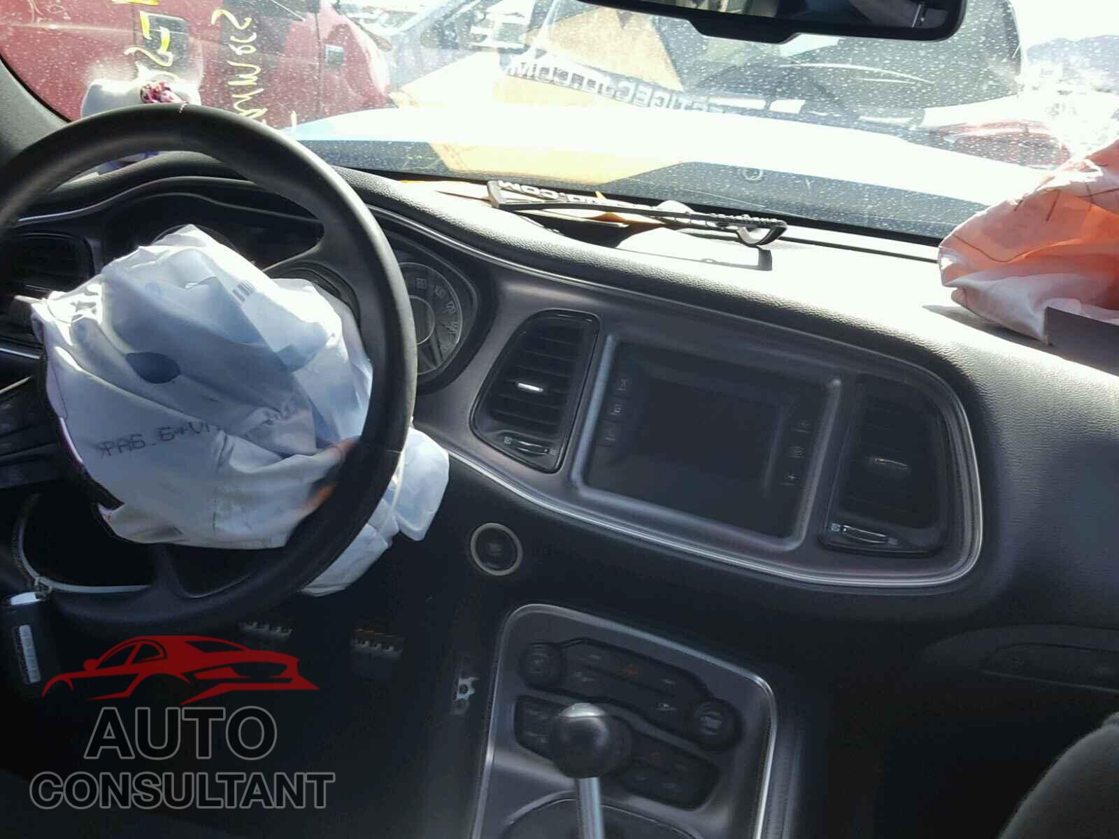 DODGE CHALLENGER 2015 - 2C3CDZAT4FH788224