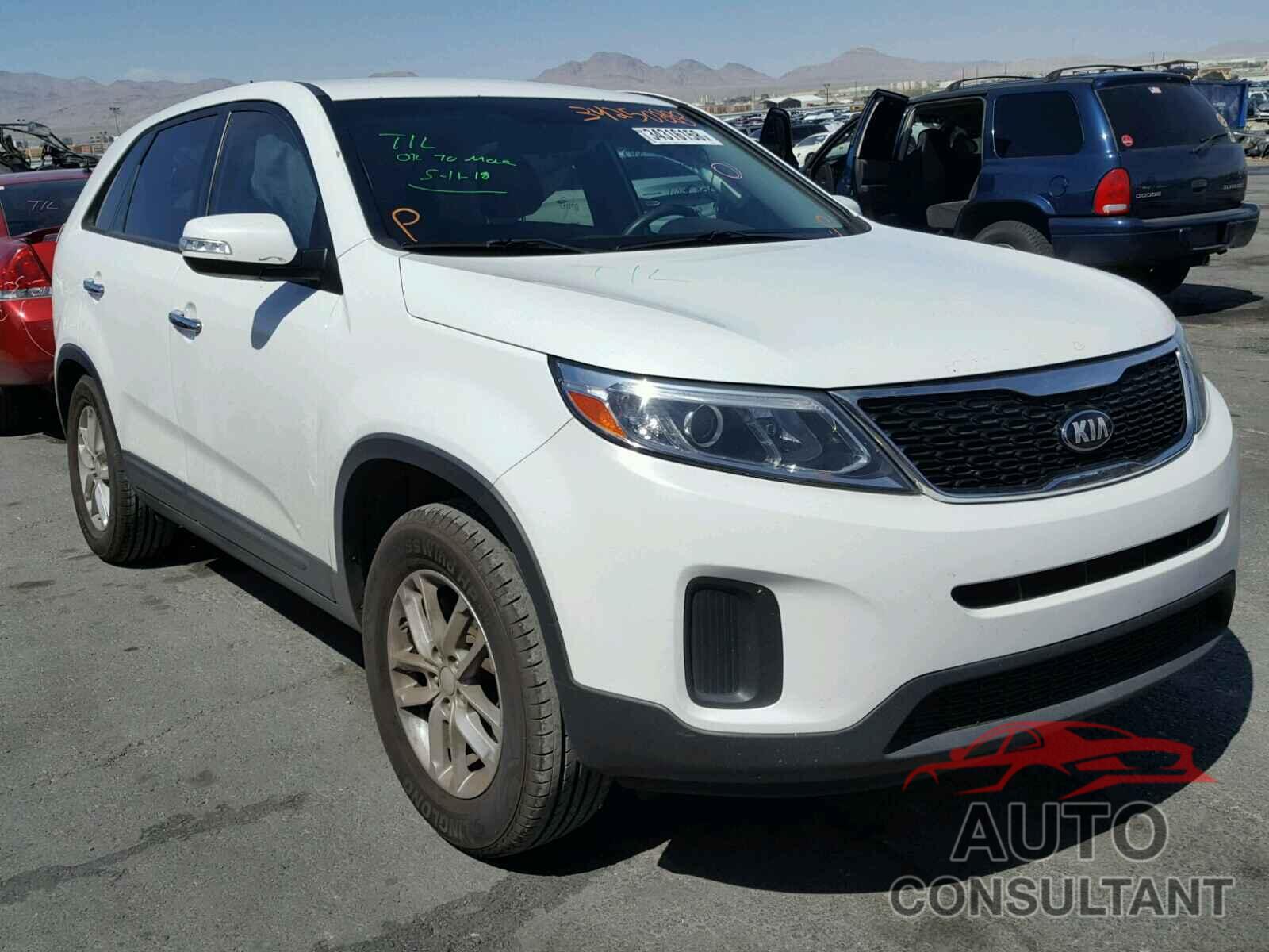 KIA SORENTO LX 2015 - 5XYKT3A64FG547201